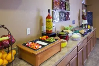Expressway Suites Fargo Hotels in Fargo