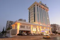 納沃納飯店 Naciye Filizay Ilkogretim Okulu附近的飯店