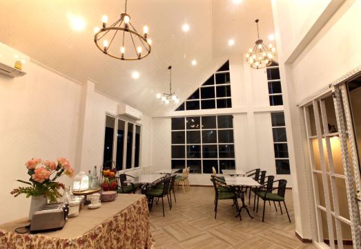 그린 애플 빌라 사따힙 외관