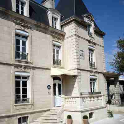 Le Manoir Hôtel Hotel Exterior