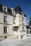 Le Manoir Hôtel Hôtels à : Lagord
