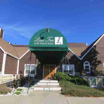 Lone Tree Golf Club and Hotel Hotel Exterior