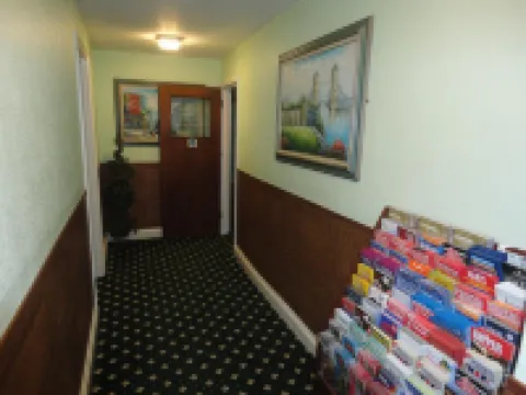 Warwick Lodge Hotels in Surbiton