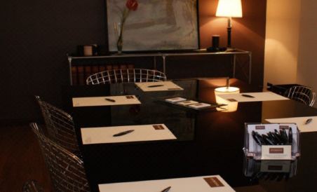 Hotel Entredos - Housity