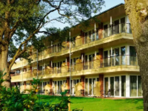 Romantik Hotel Jagdhaus Eiden am See Hotels in Bad Zwischenahn