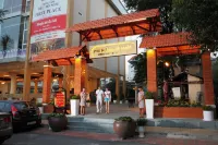 First Hotel Hotel in zona Binh Thanh Football Stadium