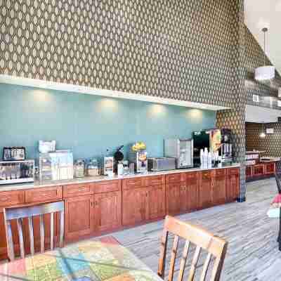 Rodeway Inn & Suites Ithaca South Dining/Meeting Rooms