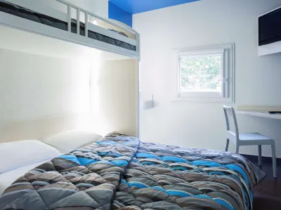 Kyriad Direct Martigues فنادق في Fos-sur-Mer
