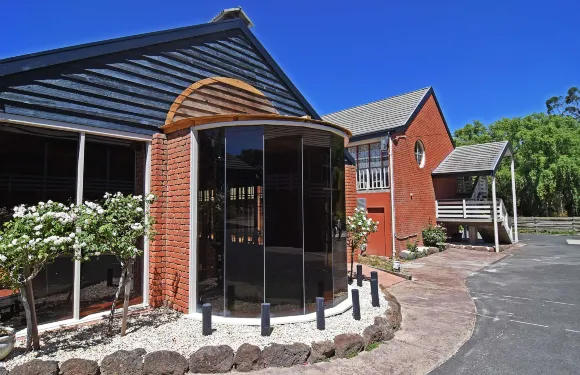 巴拉臘特主導汽車旅館