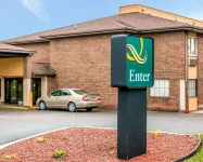 Baymont by Wyndham Flint Airport North Hotel in zona Stockton Center at Spring Grove