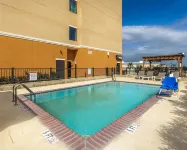 Comfort Suites Cotulla Near I-35 - Pools