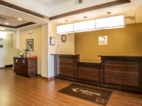 Sleep Inn & Suites Hotels in Converse County