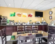 Quality Inn Grand Suites Bellingham - breakfast