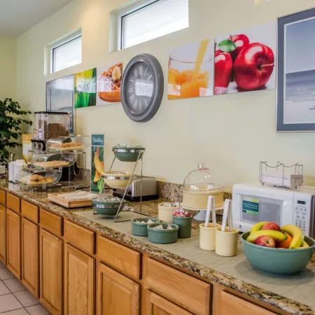 Baymont by Wyndham Pensacola at NAS Corry
