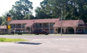Apalachicola Bay Inn