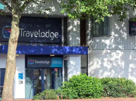 Travelodge Kingston Upon Thames Central Отели рядом с достопримечательностью «Кингстон Юниверсити - Ситинг Уэлс Холс оф Резиденс»