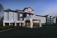 SpringHill Suites Mystic Waterford فنادق في Waterford