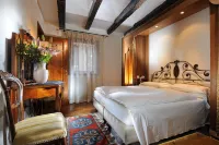 Hotel Flora Hotels in Venice