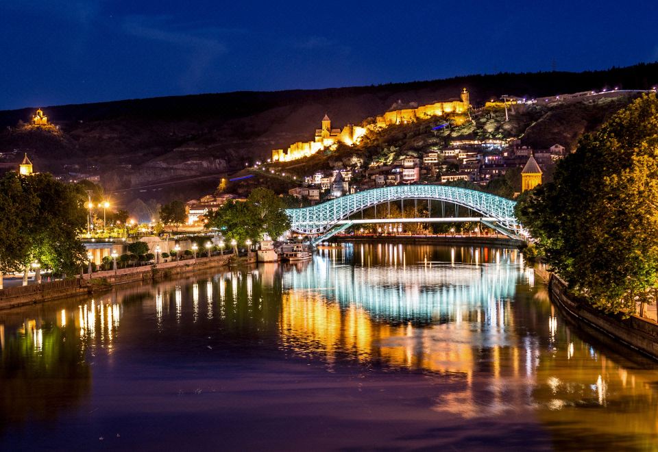 호텔 리버사이드 트빌리시 이미지