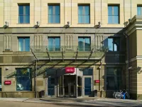 Mercure Moscow Paveletskaya Các khách sạn gần Ga Polyanka