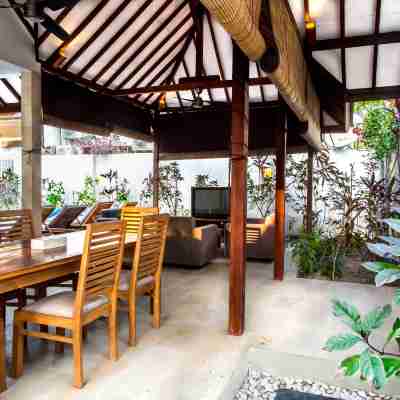 Kelapa Villas Hotel Exterior