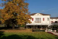 Hotel Villa Ca' Sette Hotels in Romano d'Ezzelino