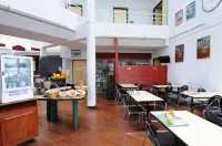 ibis budget Le Mans Universite - sarapan