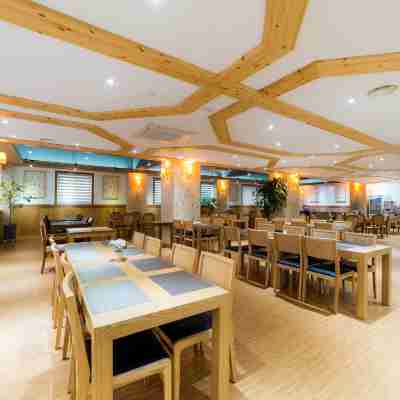 Reborn Suwon Silkroad Hotel Dining/Meeting Rooms
