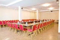 Amaks City Hotel