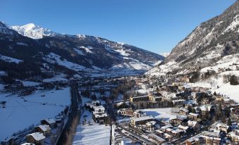 Hotel Germania Gastein - Including Alpentherme Entrance