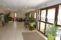 위제 아파흐트 오텔