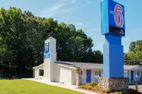 Motel 6 Newport News, VA Hotels in Newport News