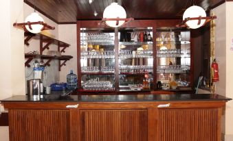 Suitetrails - Champasak Palace Hotel