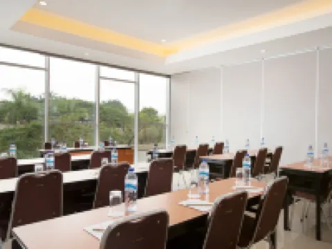 Amaris Hotel Citra Raya – Tangerang Hotels in Panongan