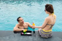 Muong Thanh Luxury Nhat Le Hotel - ที่มีสระว่ายน้ำ