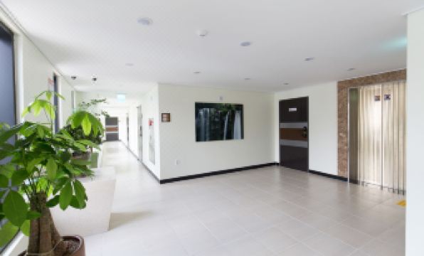 Cheonjiyeon Crystal Hotel