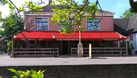 Hotel Waddengenot Hotels in Pieterburen