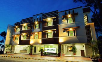 Emerald Boutique Hotel