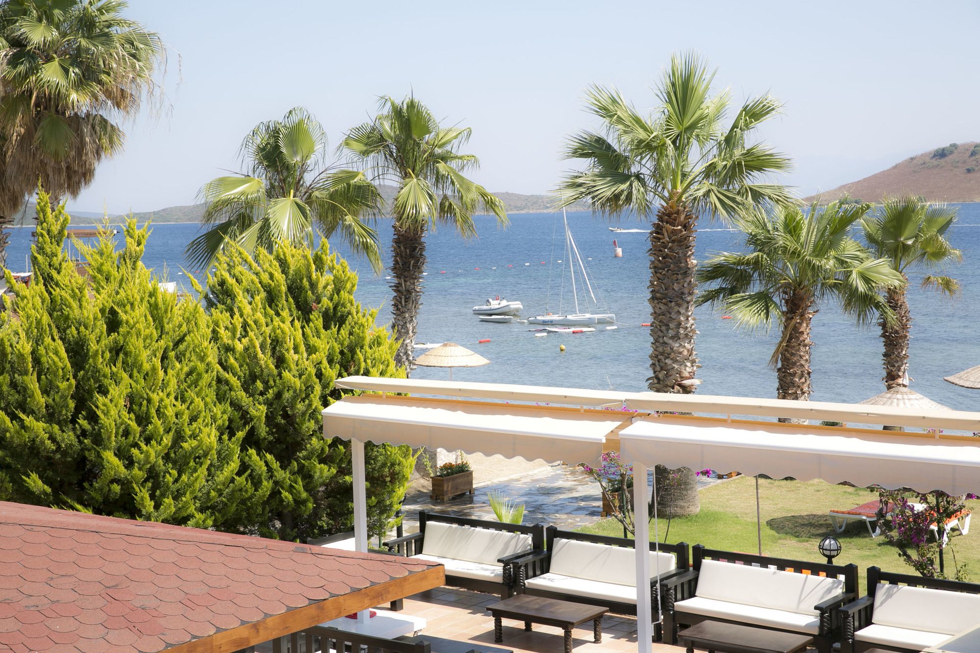 Bodrum Sea Side Beach Club Hotel