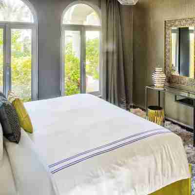 Dream Inn - Royal Palm Beach Villa Rooms