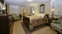 Choctaw Hall Bed & Breakfast