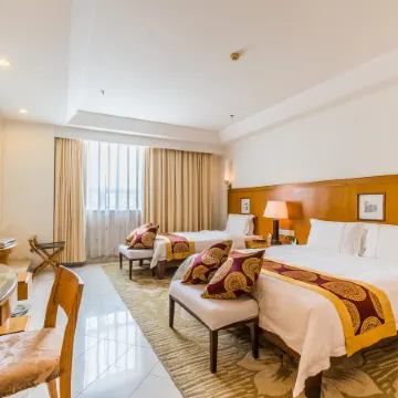 Haolaiwan Hotel Отели рядом с достопримечательностью «Luoding Jiangbin Park»