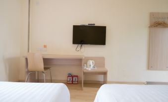 7 Days Inn (Nanjing Gulou Yunnan Road subway station) - Housity