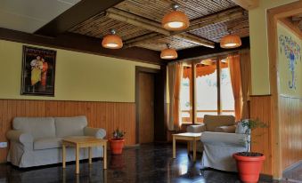 Hotel Bhutan - Housity