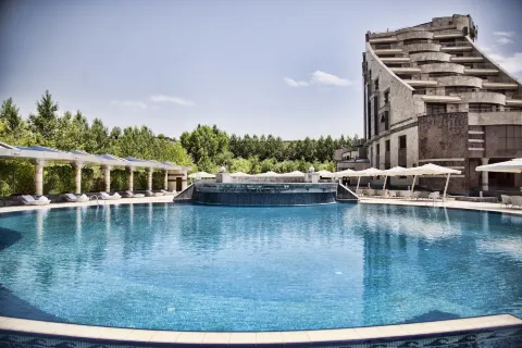 Multi Grand Pharaon Hotel