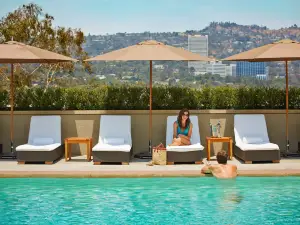 L Ermitage Beverly Hills