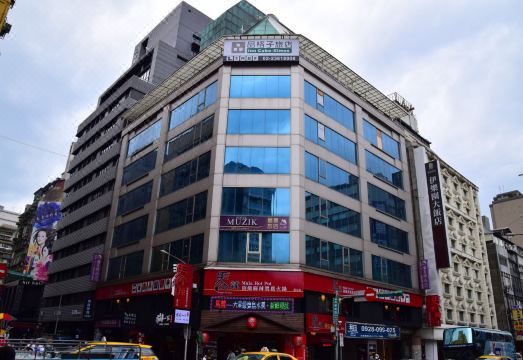 인 큐브 - 시먼 내부