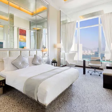 Regal Hongkong Hotel Отели рядом с достопримечательностью «Ван-Чай»
