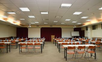 Chilan Hotel 썸네일