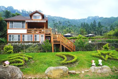 Sitou Flora's House B&B Hotel in zona Dexing Waterfall